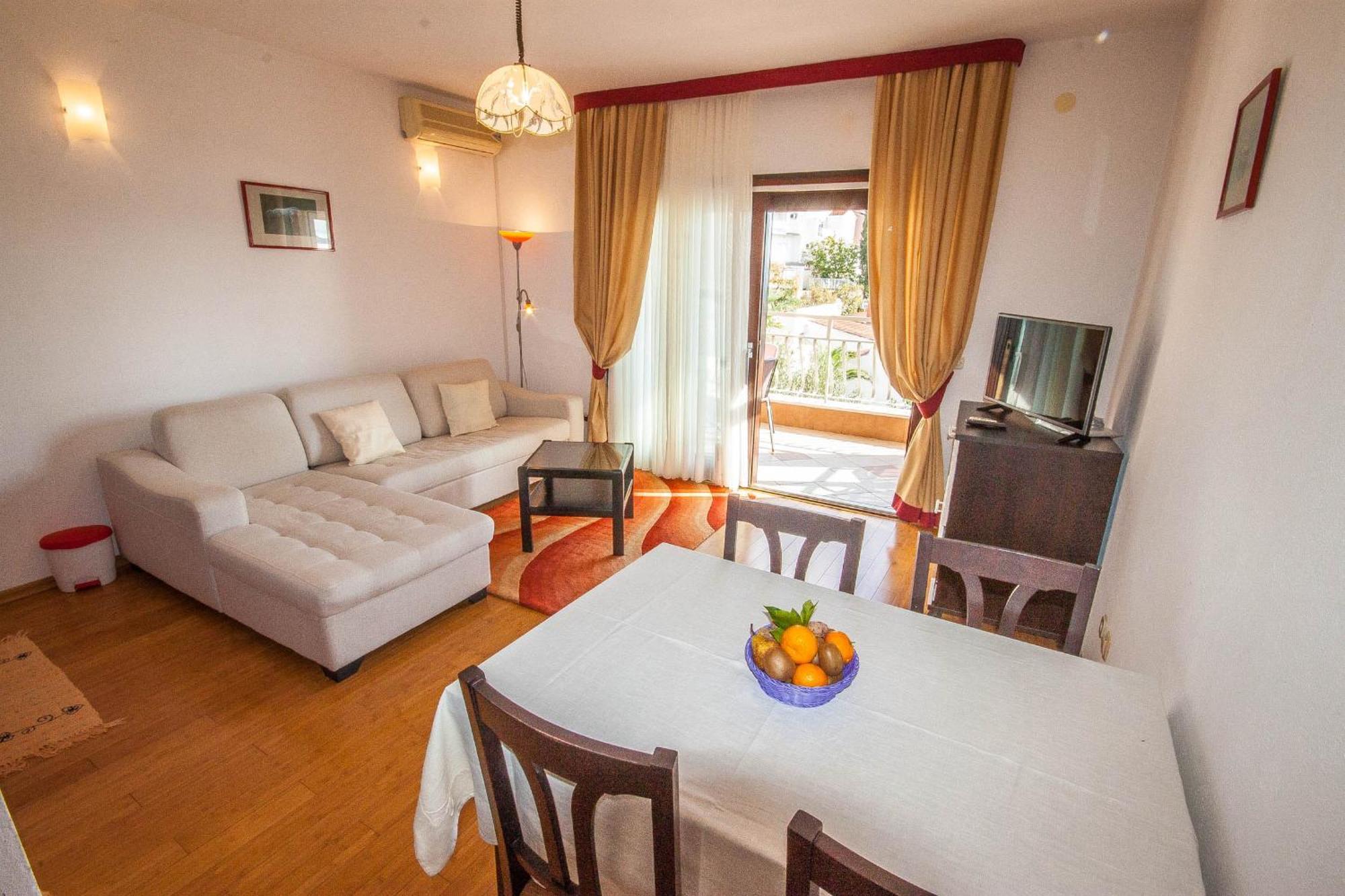 Apartments Rosanda Pakostane Ngoại thất bức ảnh