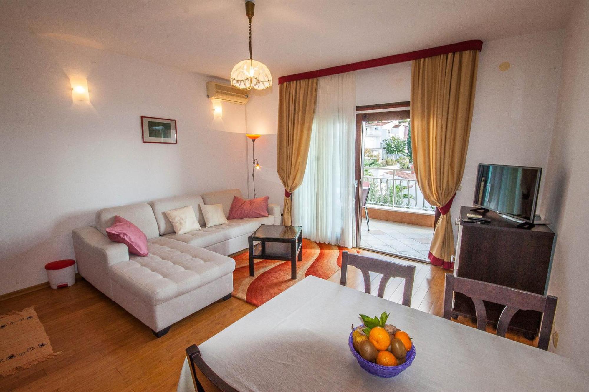 Apartments Rosanda Pakostane Ngoại thất bức ảnh